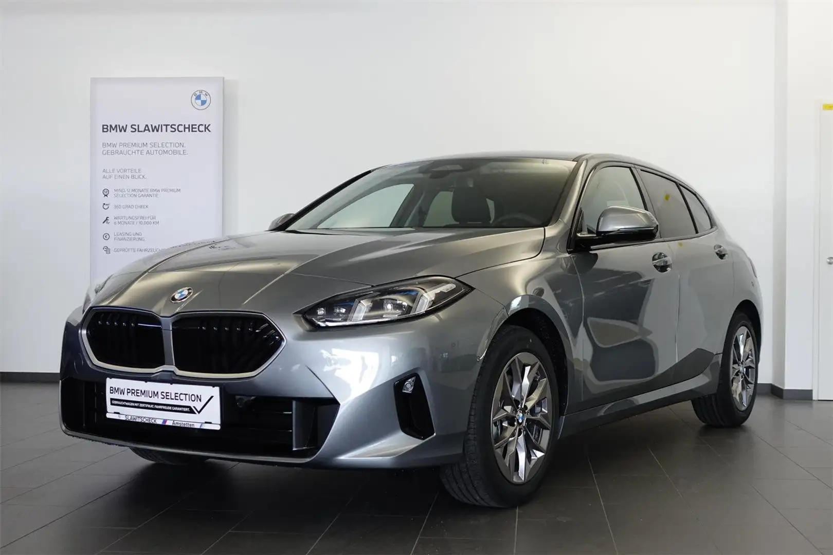 BMW 116 5-Türer F70 Grau - 1