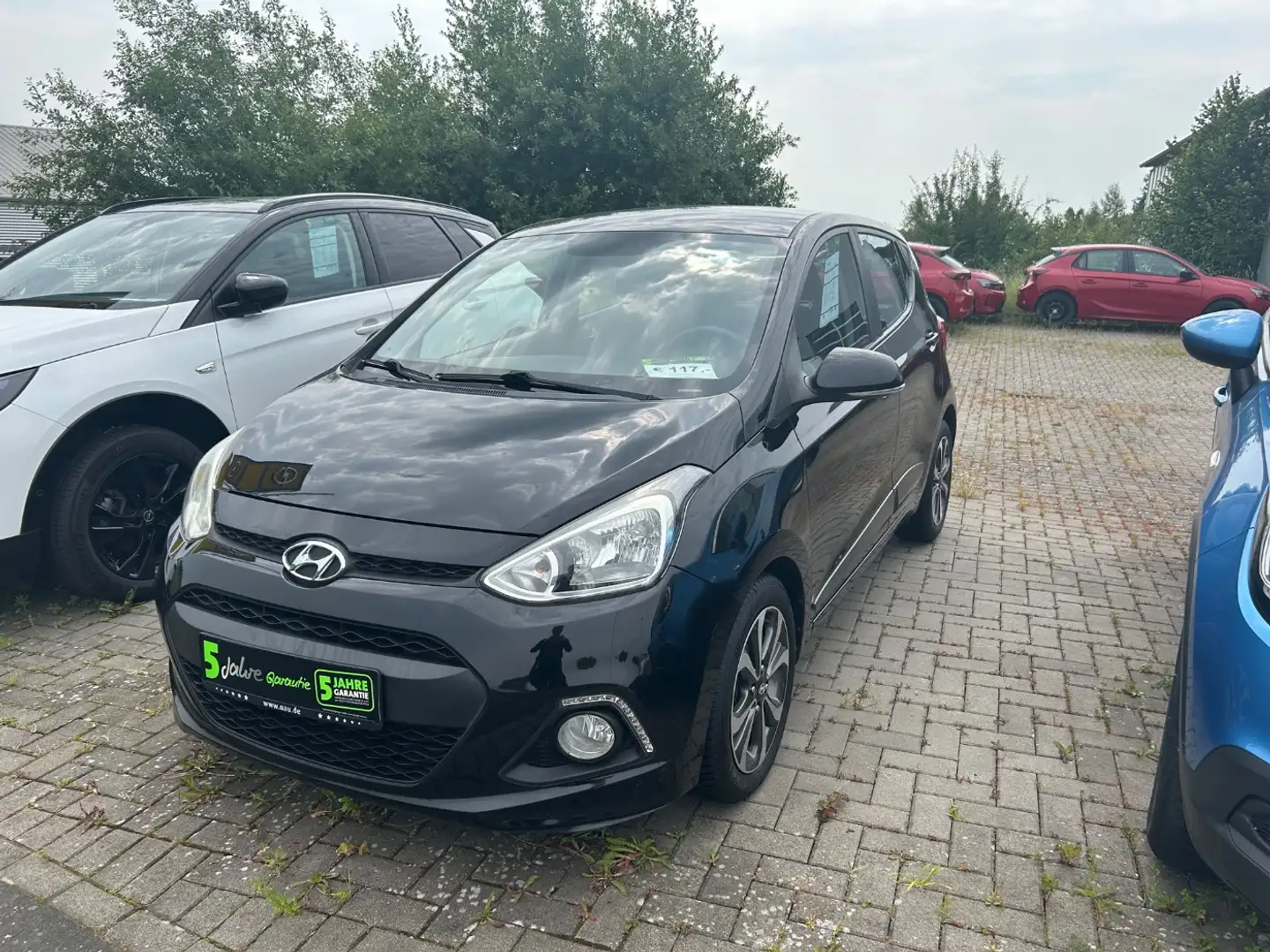 Hyundai i10 1.2 Gold YES! Negro - 2