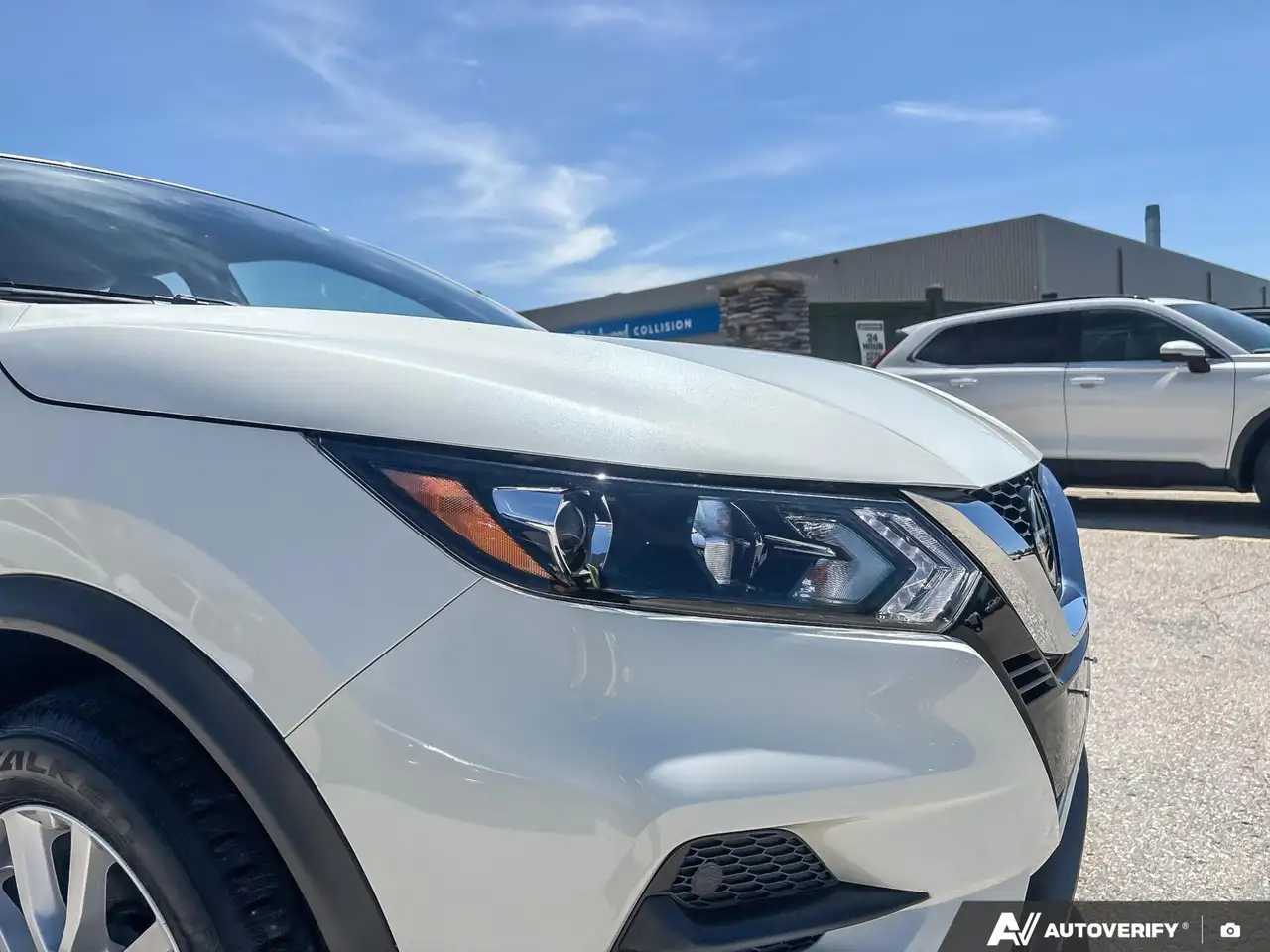Nissan Qashqai снимка Nissan Qashqai