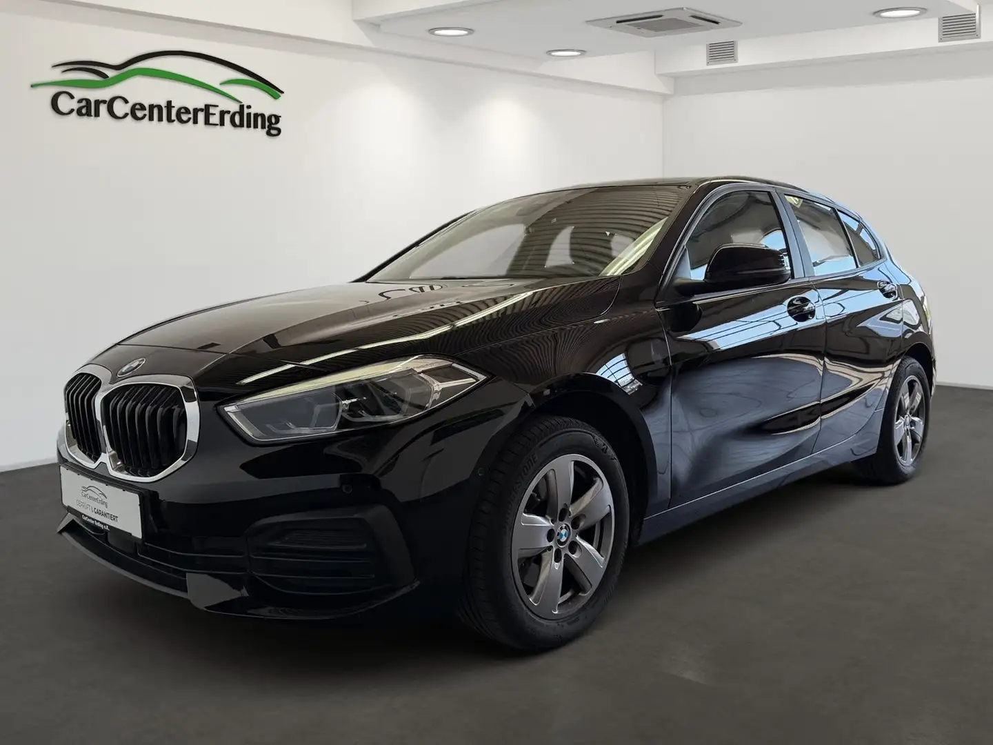 BMW 118 iLim.*LED*Navi*LiveCockpit*Kamera*Tempo*PDC* Schwarz - 1