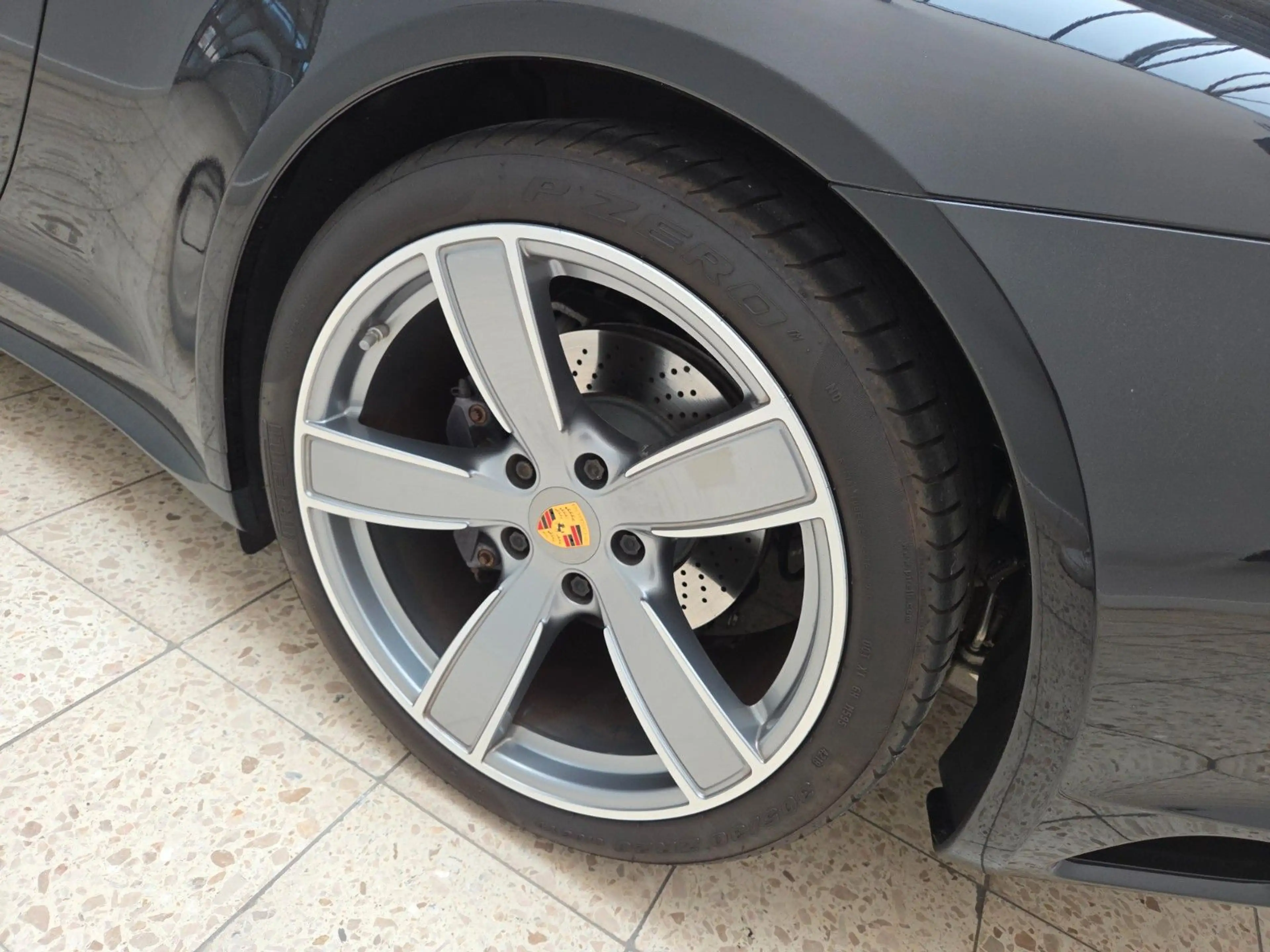 Porsche 991 911 991.2 Carrera 4 SPORT CHRONO SERVO PL. PDLS — photo 22