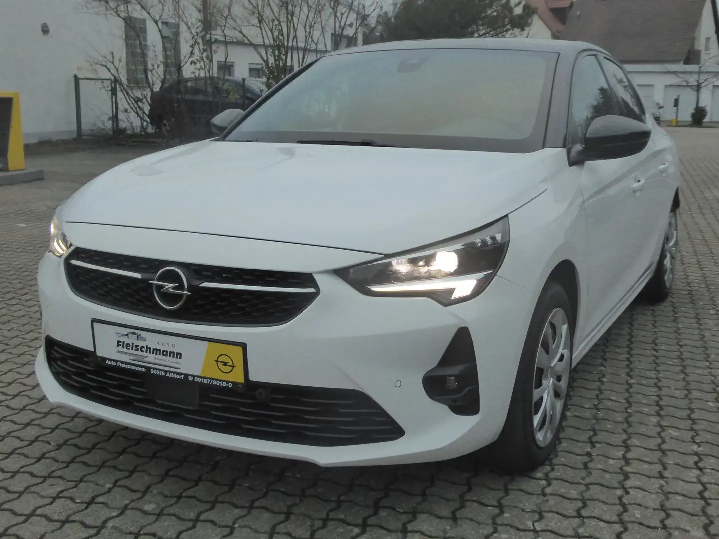 Opel Corsa-e Corsa-E 5-Türer Ultimate Blanc - 1
