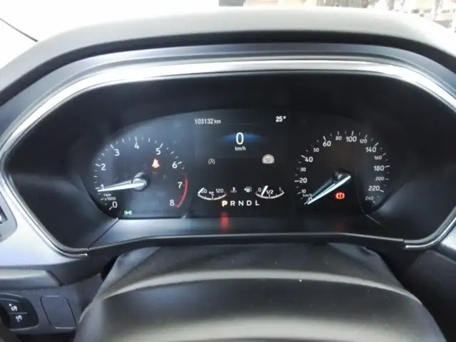 Ford Focus view 8