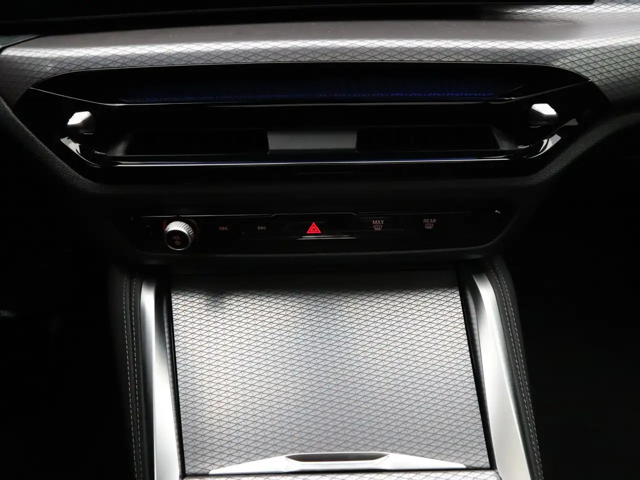 BMW i4 2026 — фото 14