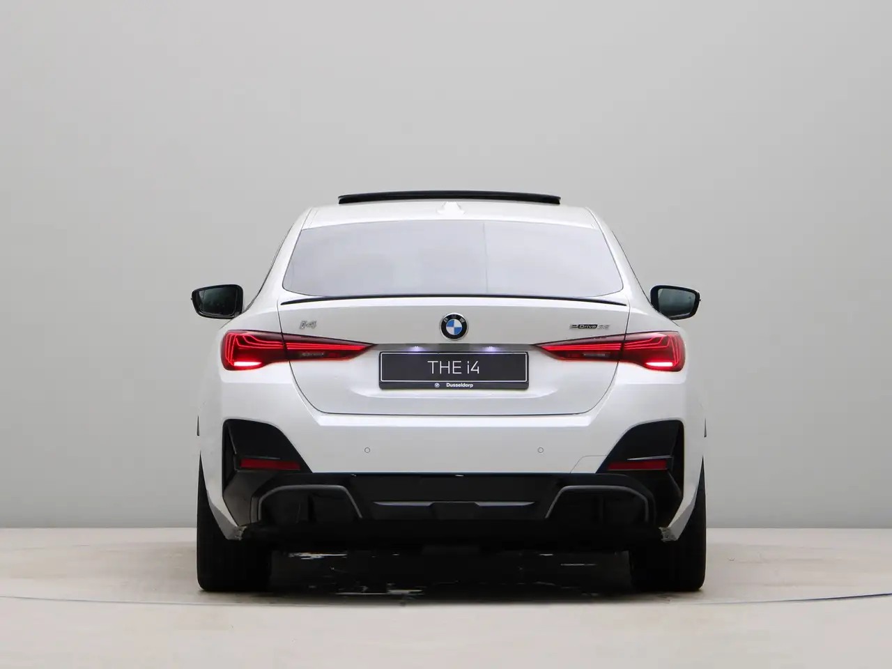 BMW i4 2026 — фото 10