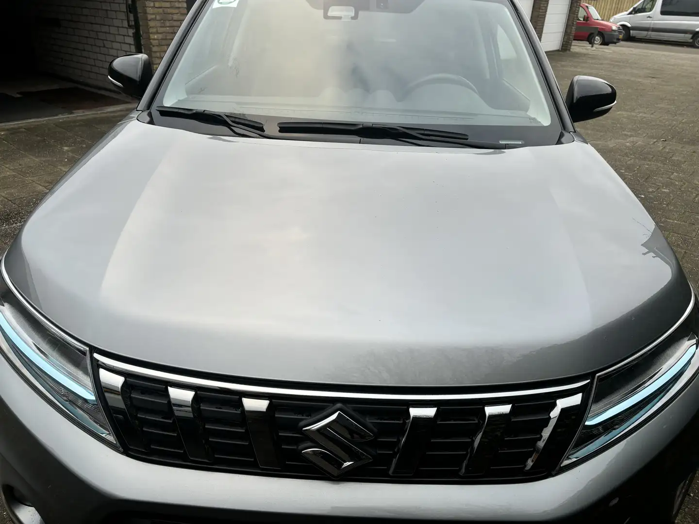 Suzuki Vitara 1.4 B.jet Style SH hybride Grijs - 2