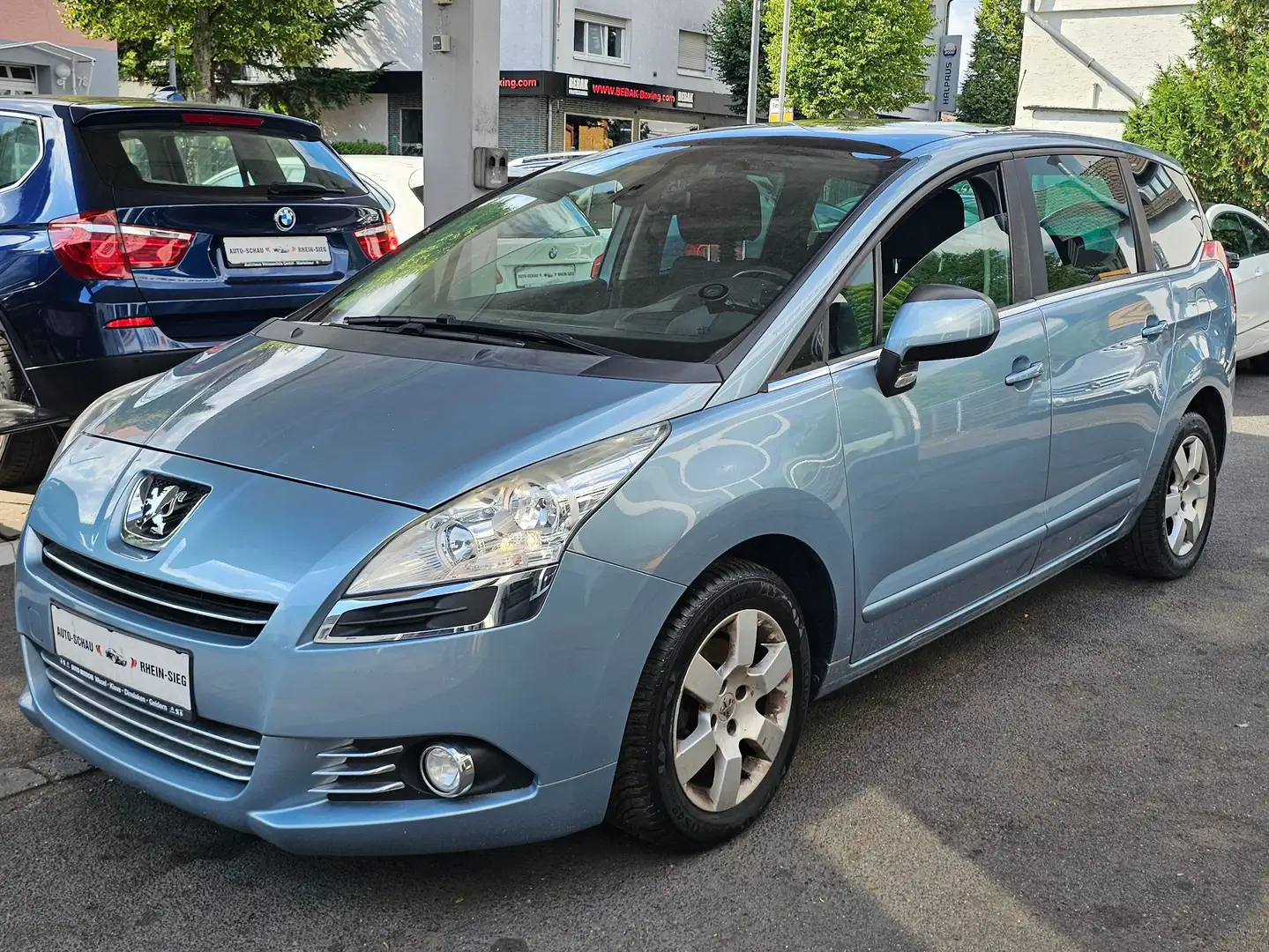 Peugeot 5008 7 Sitzer - 1