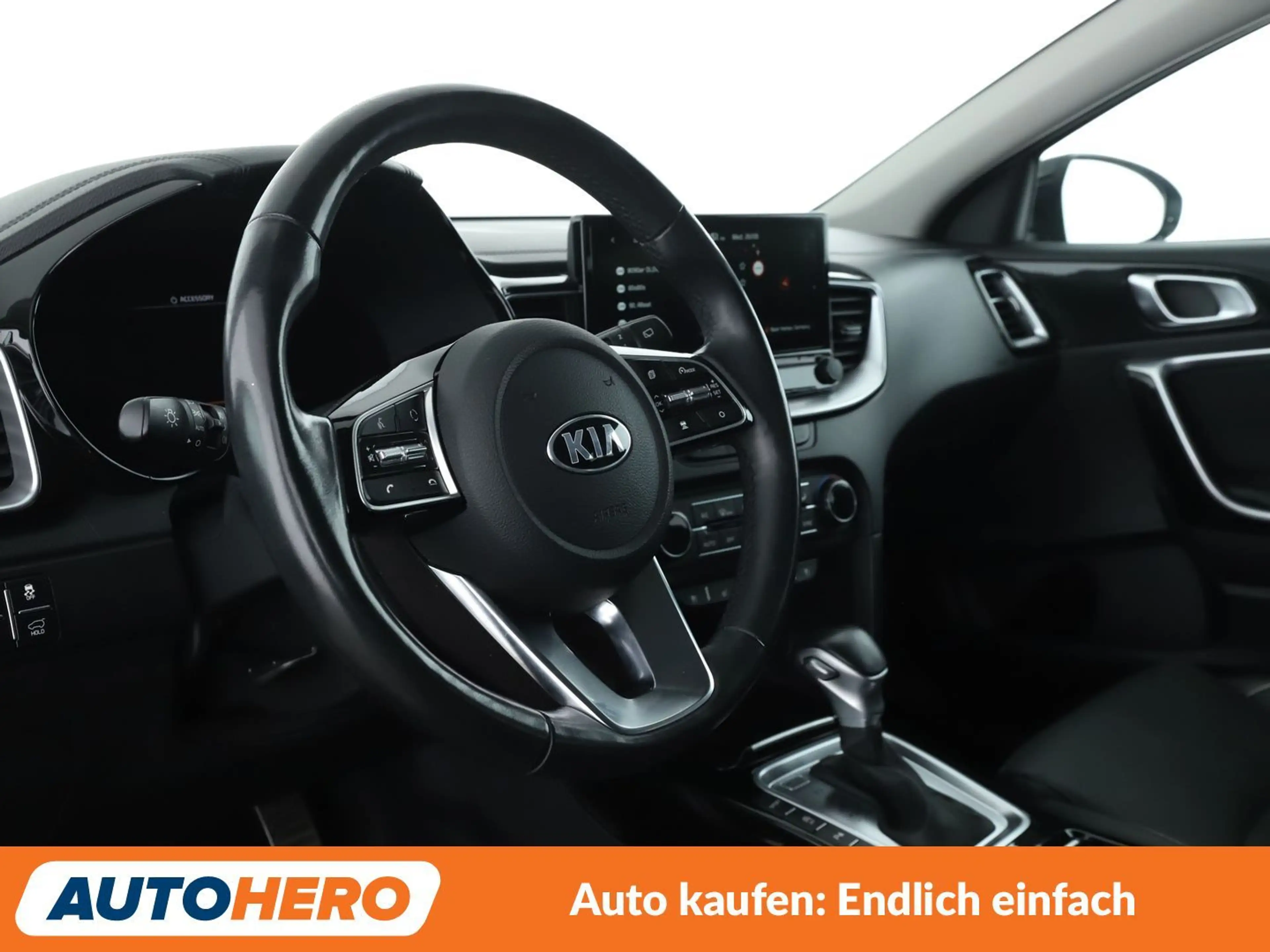 Kia XCeed 1.6 TGDI Platinum Edition Aut.*CAM*ACC*NAVI* — photo 11
