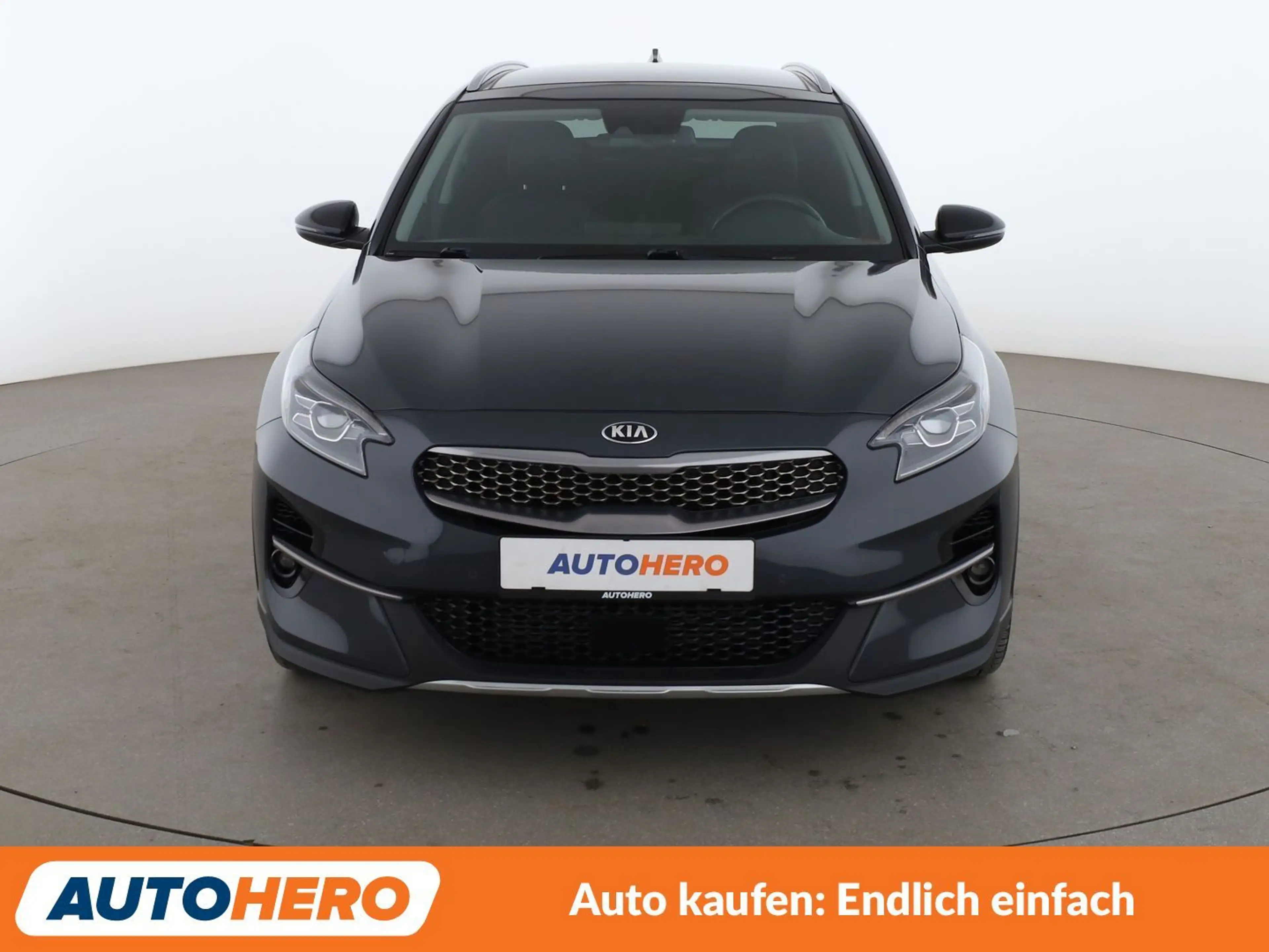 Kia XCeed 1.6 TGDI Platinum Edition Aut.*CAM*ACC*NAVI* — photo 9