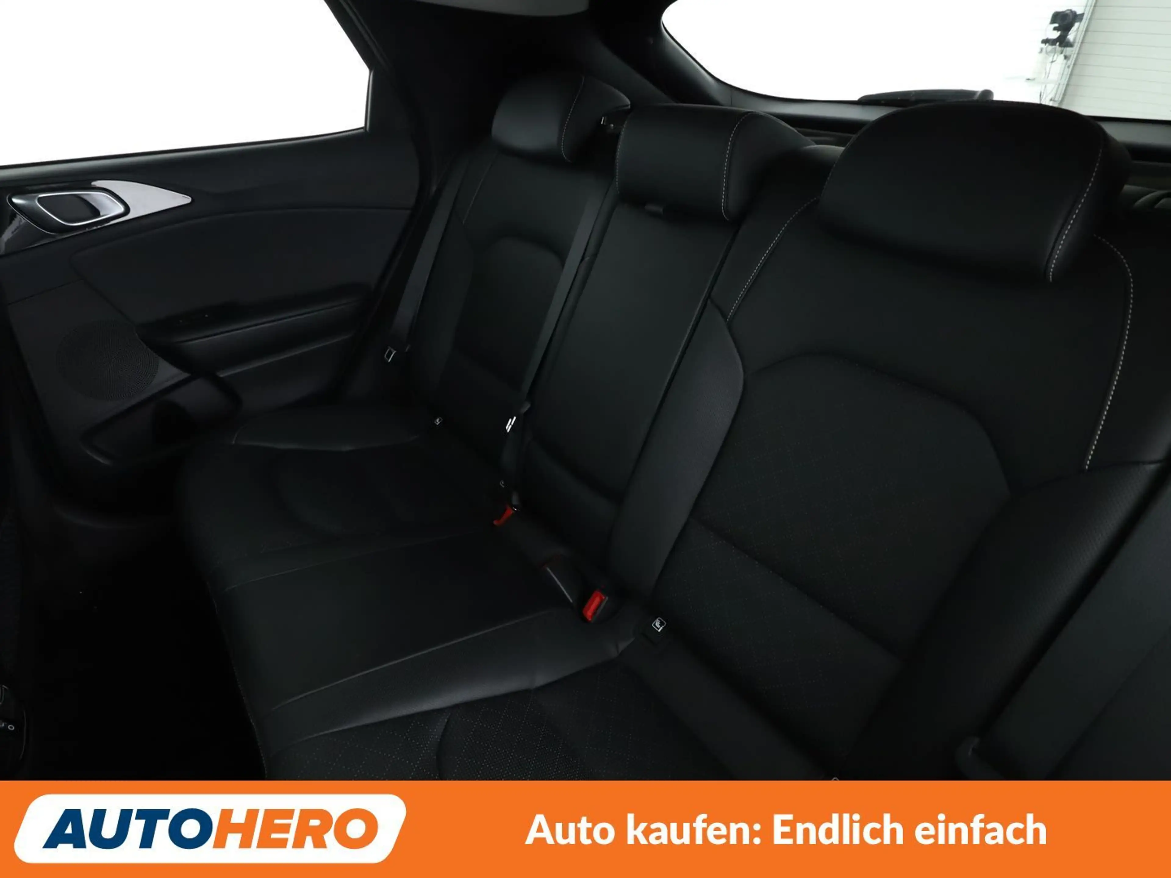 Kia XCeed 1.6 TGDI Platinum Edition Aut.*CAM*ACC*NAVI* — photo 14