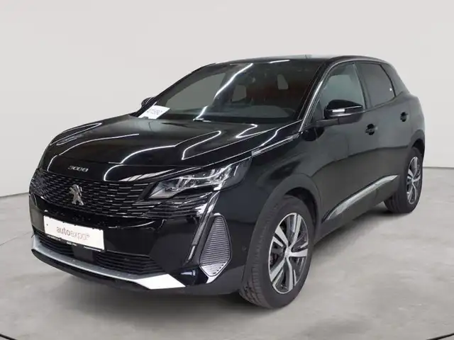 Peugeot 3008 view 2