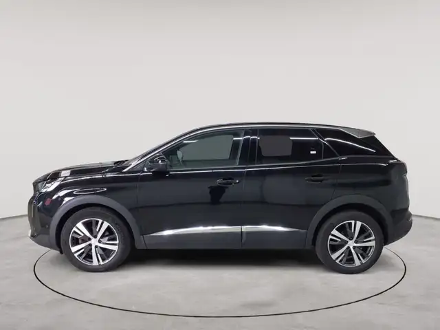 Peugeot 3008 view 6
