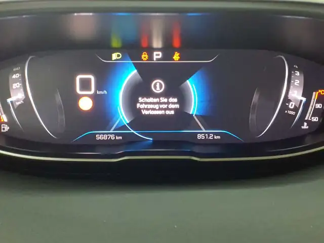 Peugeot 3008 view 11
