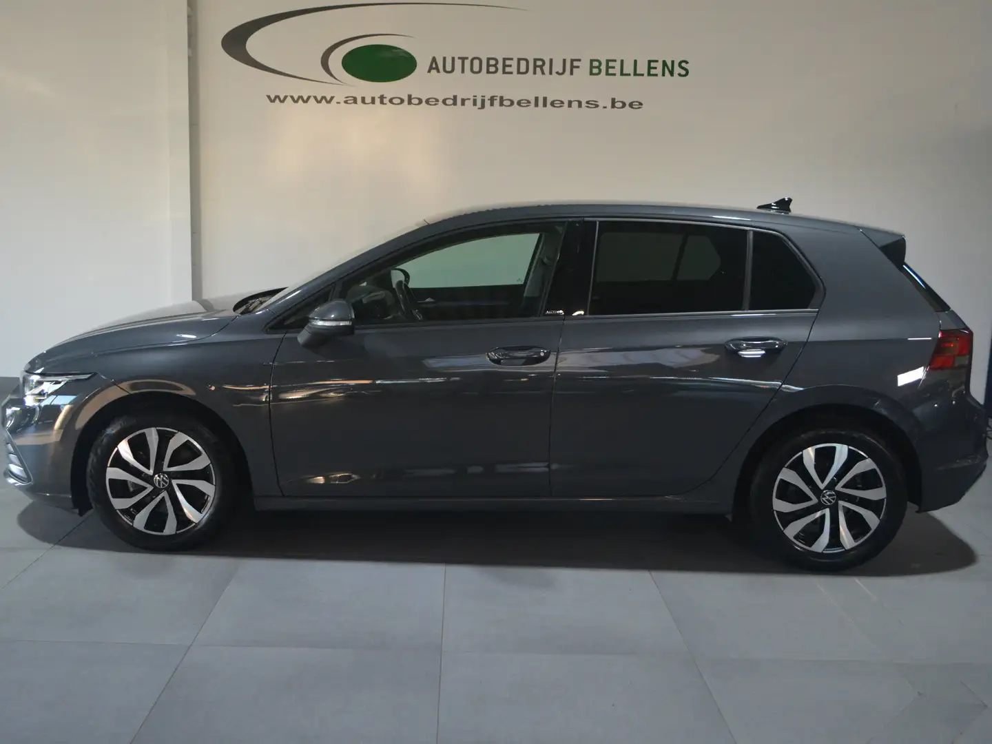 Volkswagen Golf Golf 1.0 TSI OPF Active VIII / NAVI+CAM/AD.CRUISE Grigio - 1