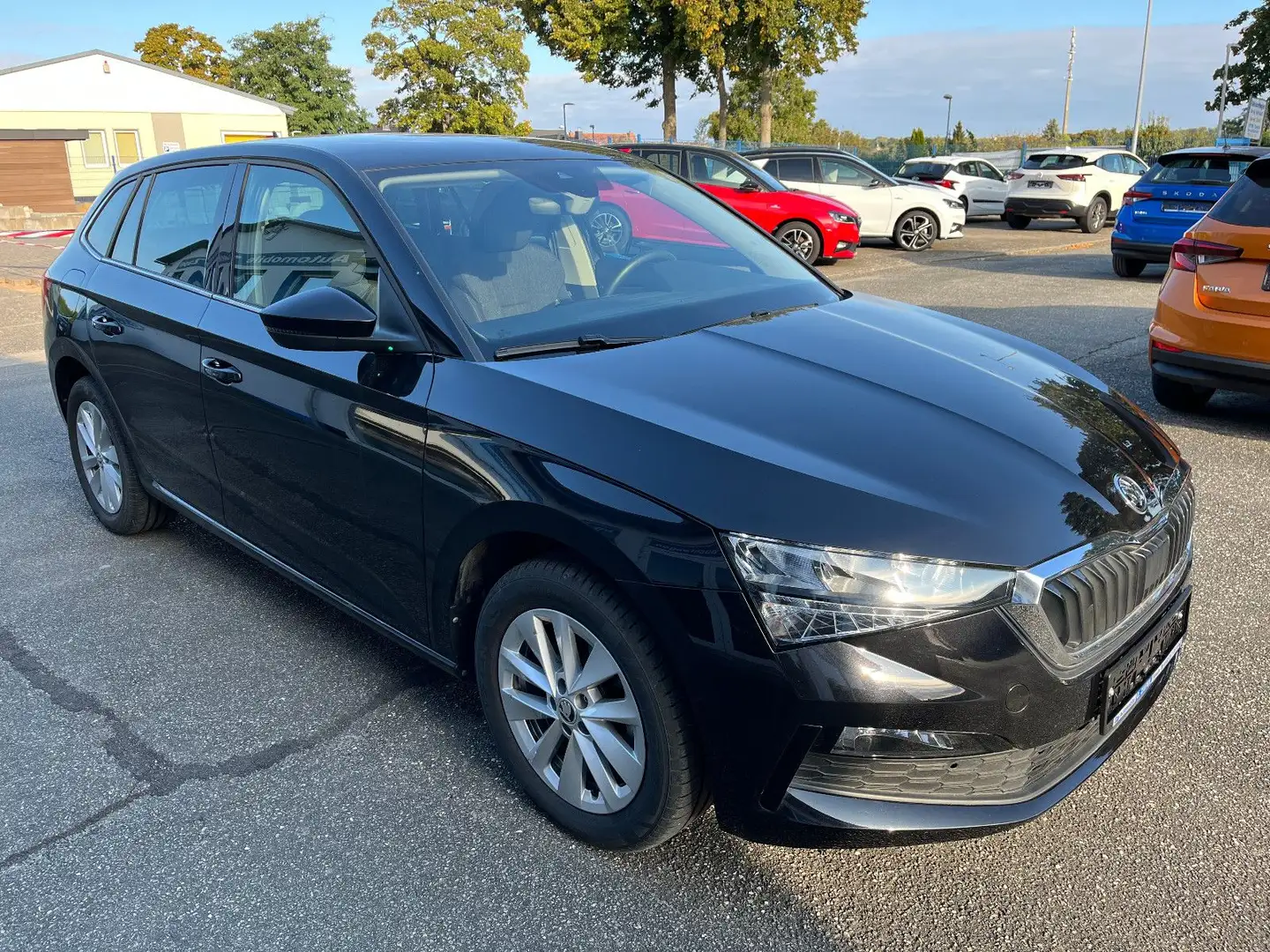 Skoda Scala 1,0 TSI*Style*Klimaaut/Navi-L./SH/Garantie Schwarz - 2