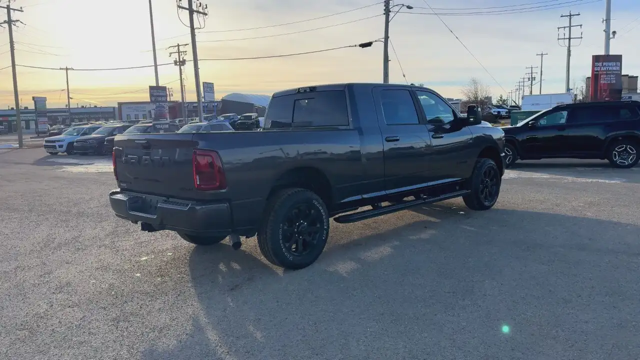 RAM 3500 снимка RAM 3500