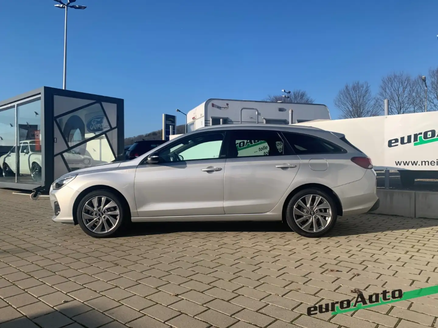Hyundai i30 Go! 1.4 T-GDI Kombi Rückfahrkamera Sitzheizung Argent - 2