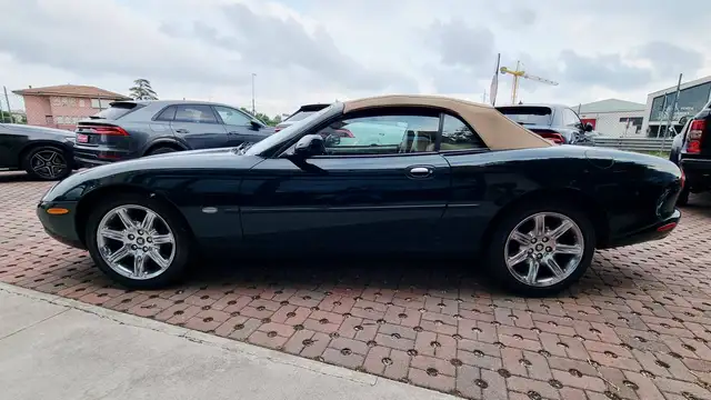 Jaguar XK8 Jaguar XK8 XK I 1996 Convertible 4.0