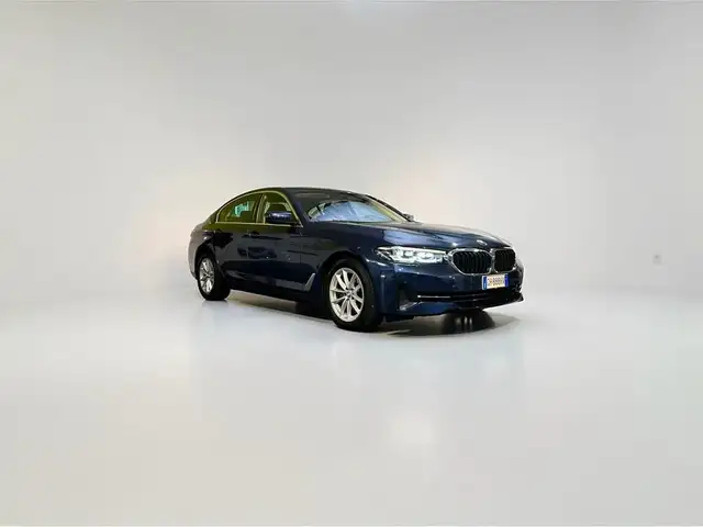 BMW 518 d mhev 48V Business auto