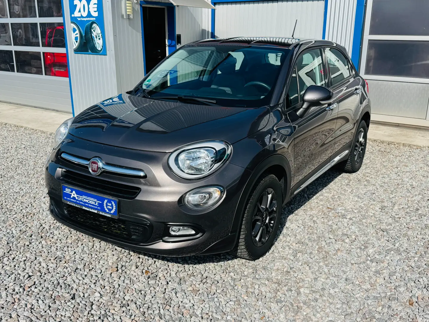Fiat 500X Web Edition 1.6 PDC NAVI KLIMAAUT Silber - 2