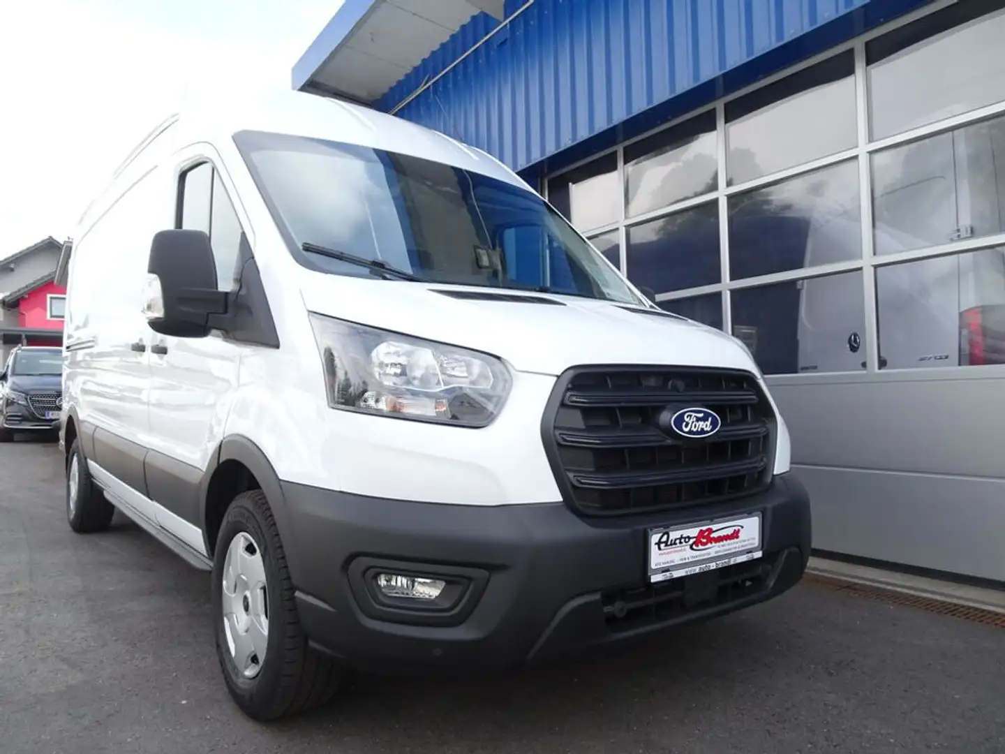 Ford Transit 2,0 TDCI Trend 350 Kasten L3H3 / AHK 3,5 t Weiß - 2