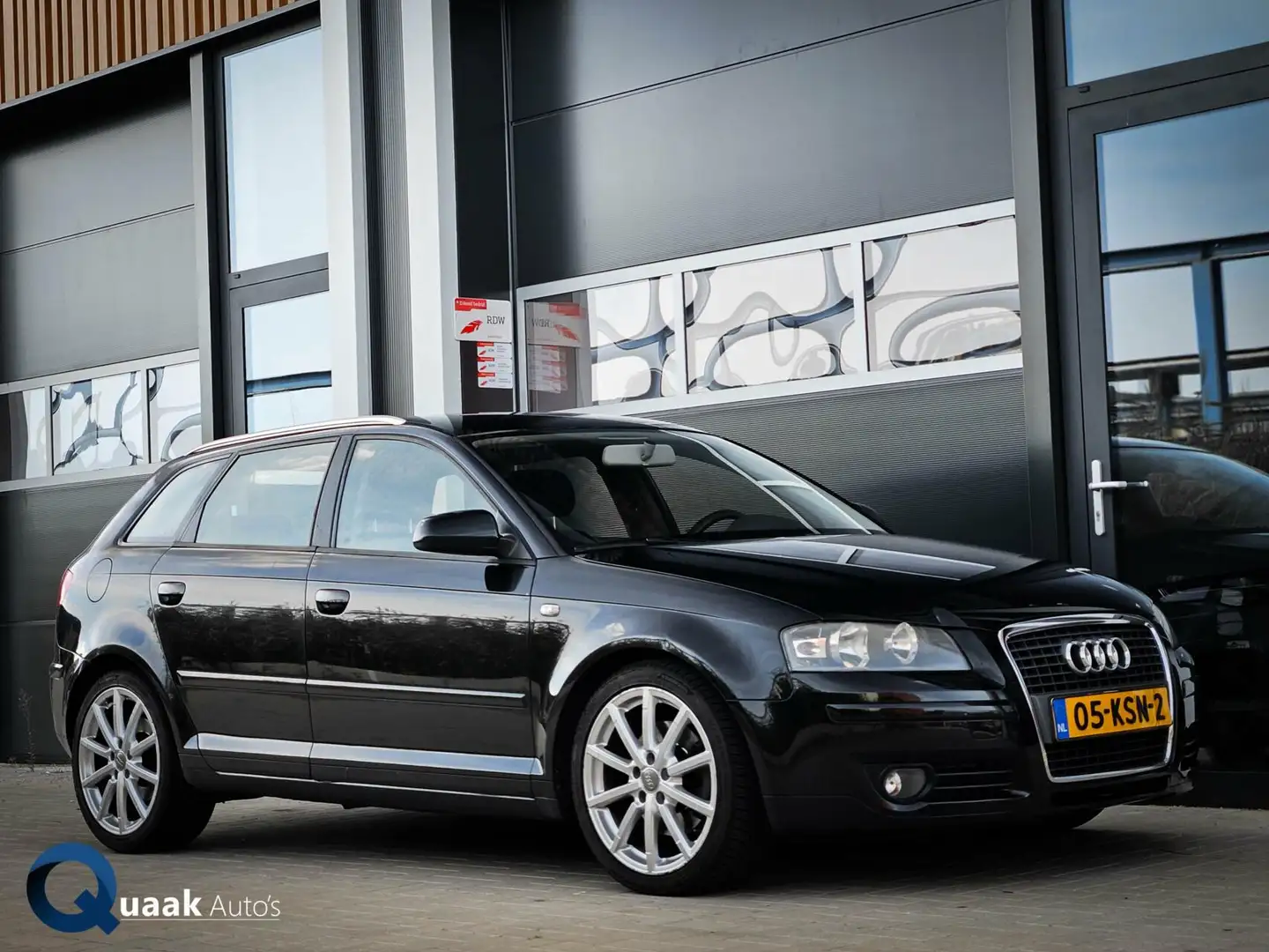 Audi A3 Sportback 2.0 TFSI S-Line 200PK | CRUISE | STOELVE Zwart - 1