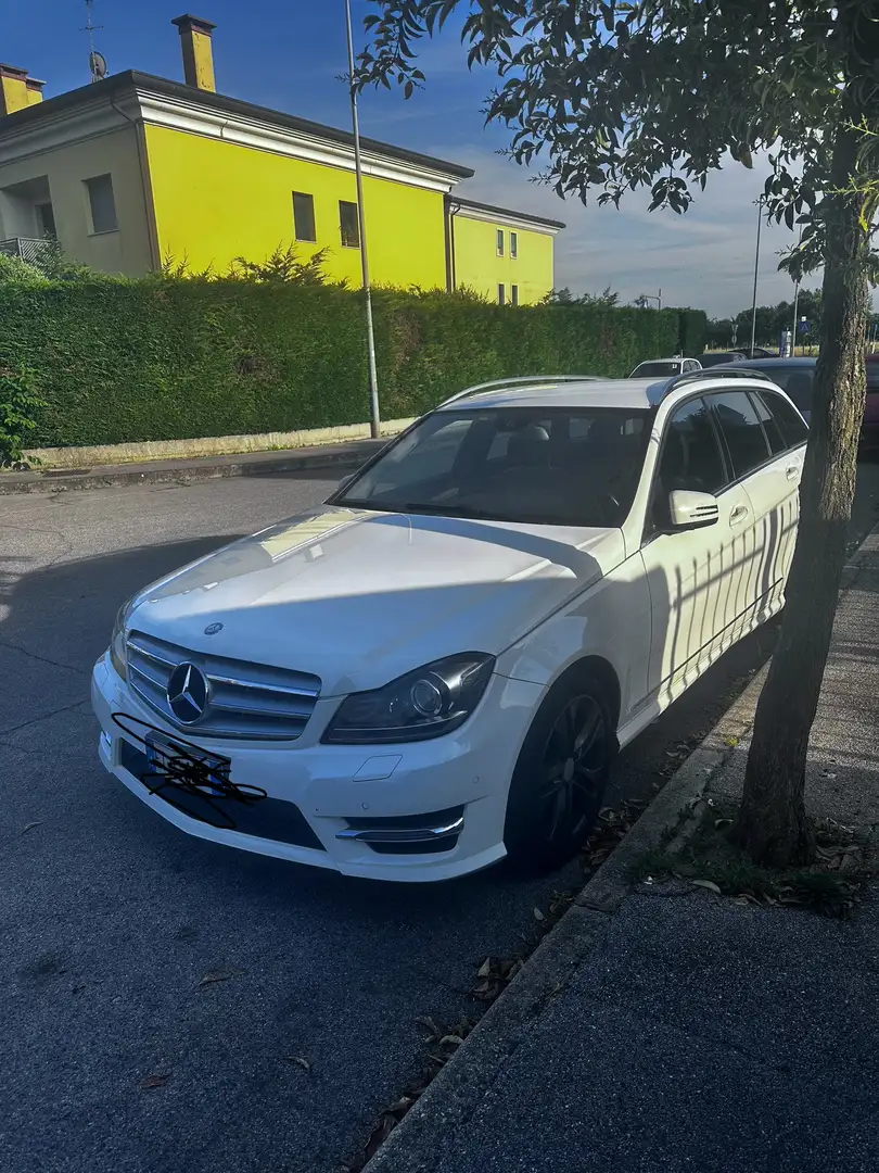 Mercedes-Benz CE 220 staton wigon Bianco - 1