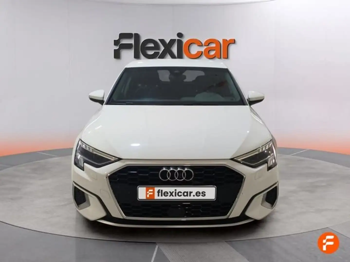 Audi A3 Sportback 30 TFSI Blanco - 2