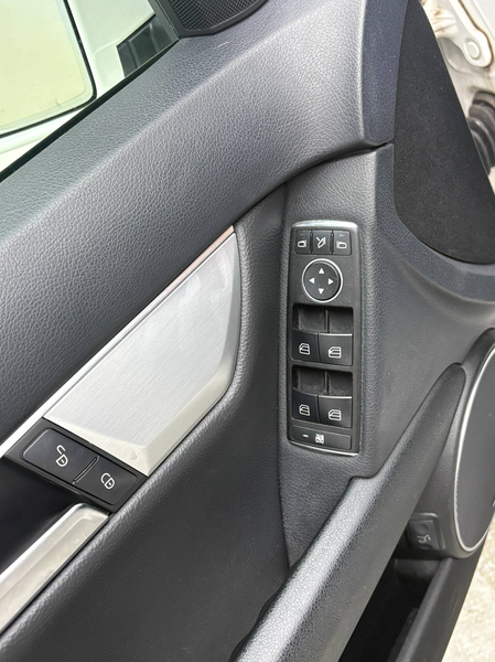Mercedes-Benz C 250 C 250 CGI BlueEfficiency (204.247) — photo 13