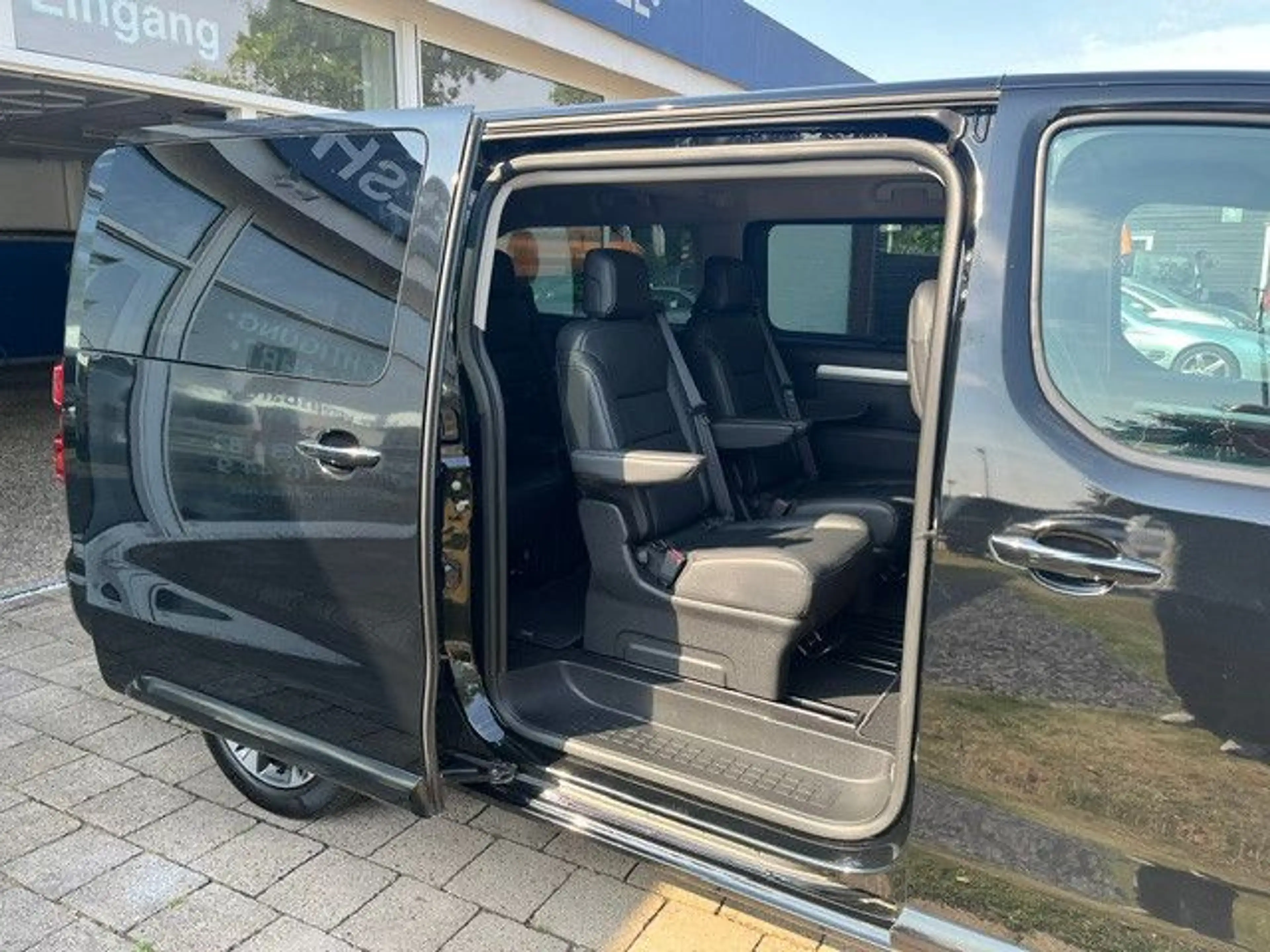 Opel Zafira Life Tour. L3 AUT LEDER NAVI 6-SITZER — photo 4