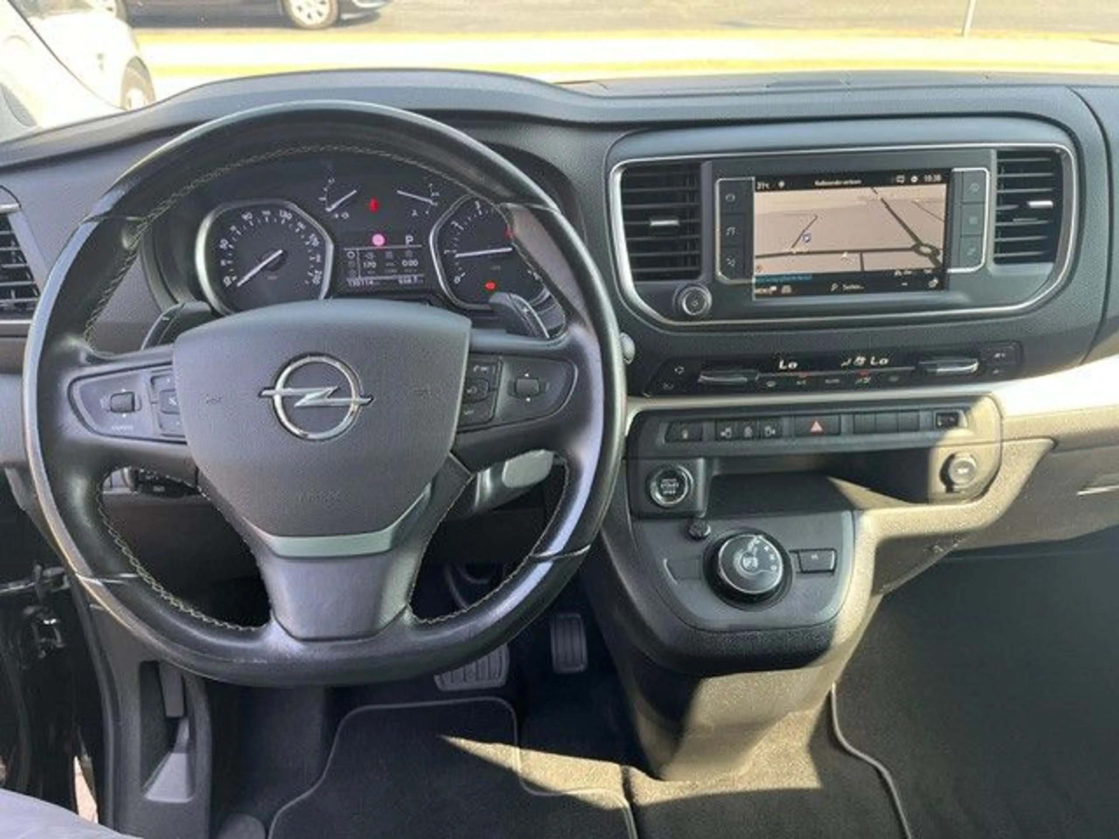 Opel Zafira Life Tour. L3 AUT LEDER NAVI 6-SITZER — photo 11