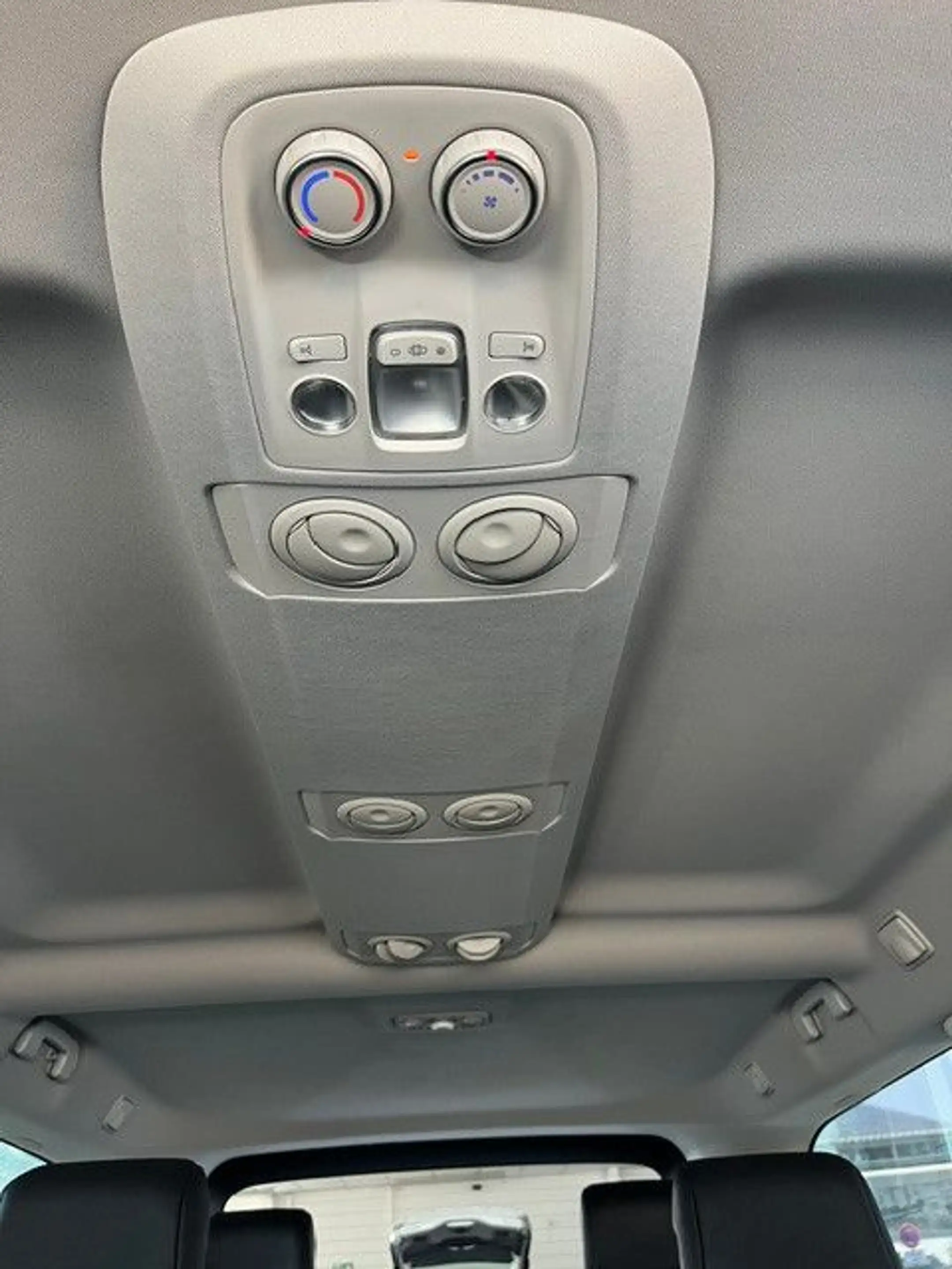 Opel Zafira Life Tour. L3 AUT LEDER NAVI 6-SITZER — photo 21