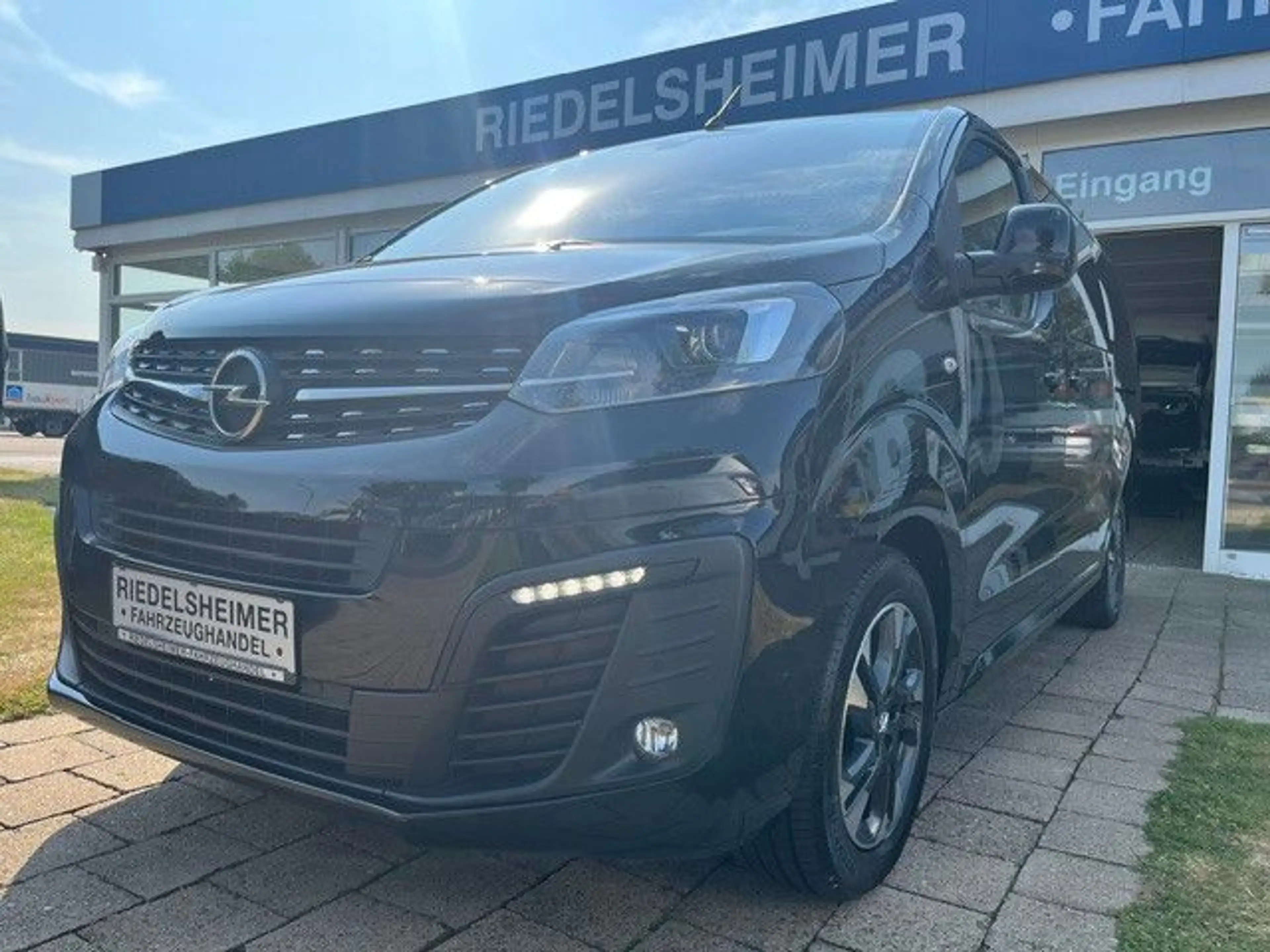 Opel Zafira Life Tour. L3 AUT LEDER NAVI 6-SITZER — photo 9