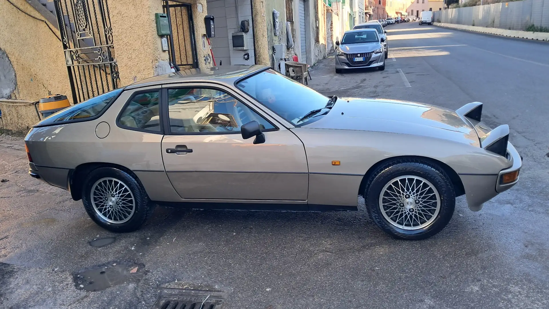 Porsche 924 2.0 - 1