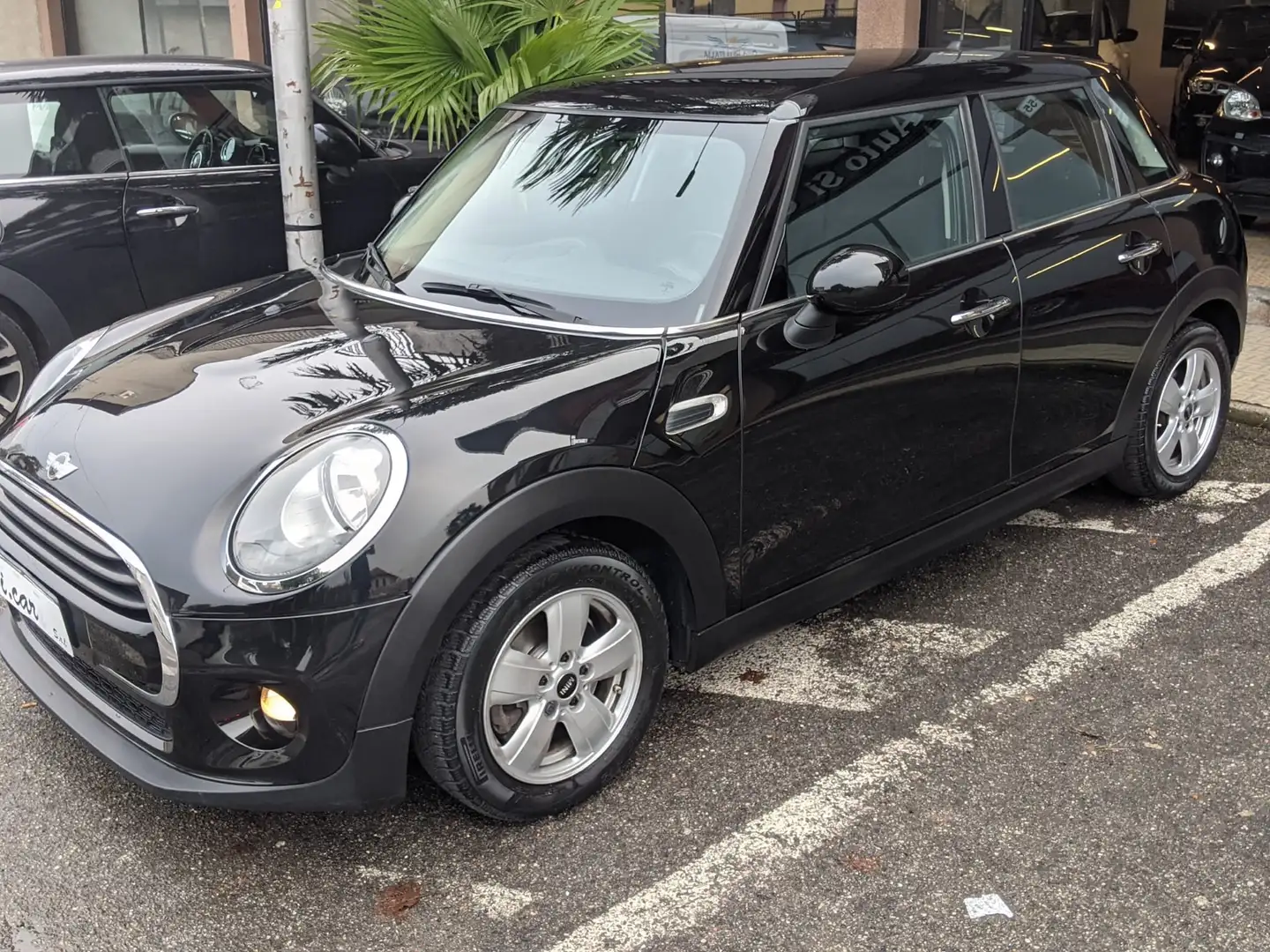 MINI Cooper D 1.5 Boost Seven 5p Nero - 1