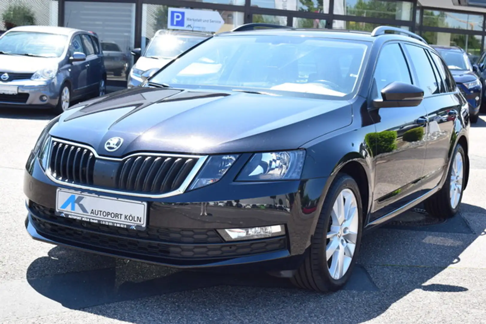 Skoda Octavia Ambition*TÜV NEU*NAVI*AUTOMATIK* Nero - 2