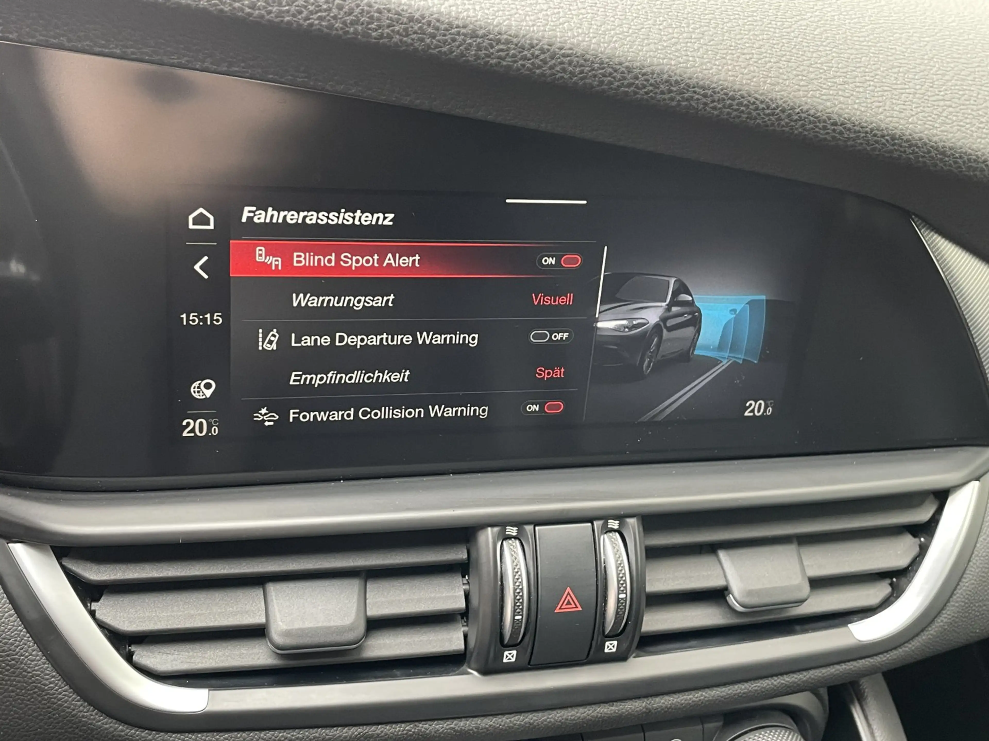 Alfa Romeo Giulia 2.0 16V Turbo Sprint ACC Tmat TotwAss CarPlay And — photo 15