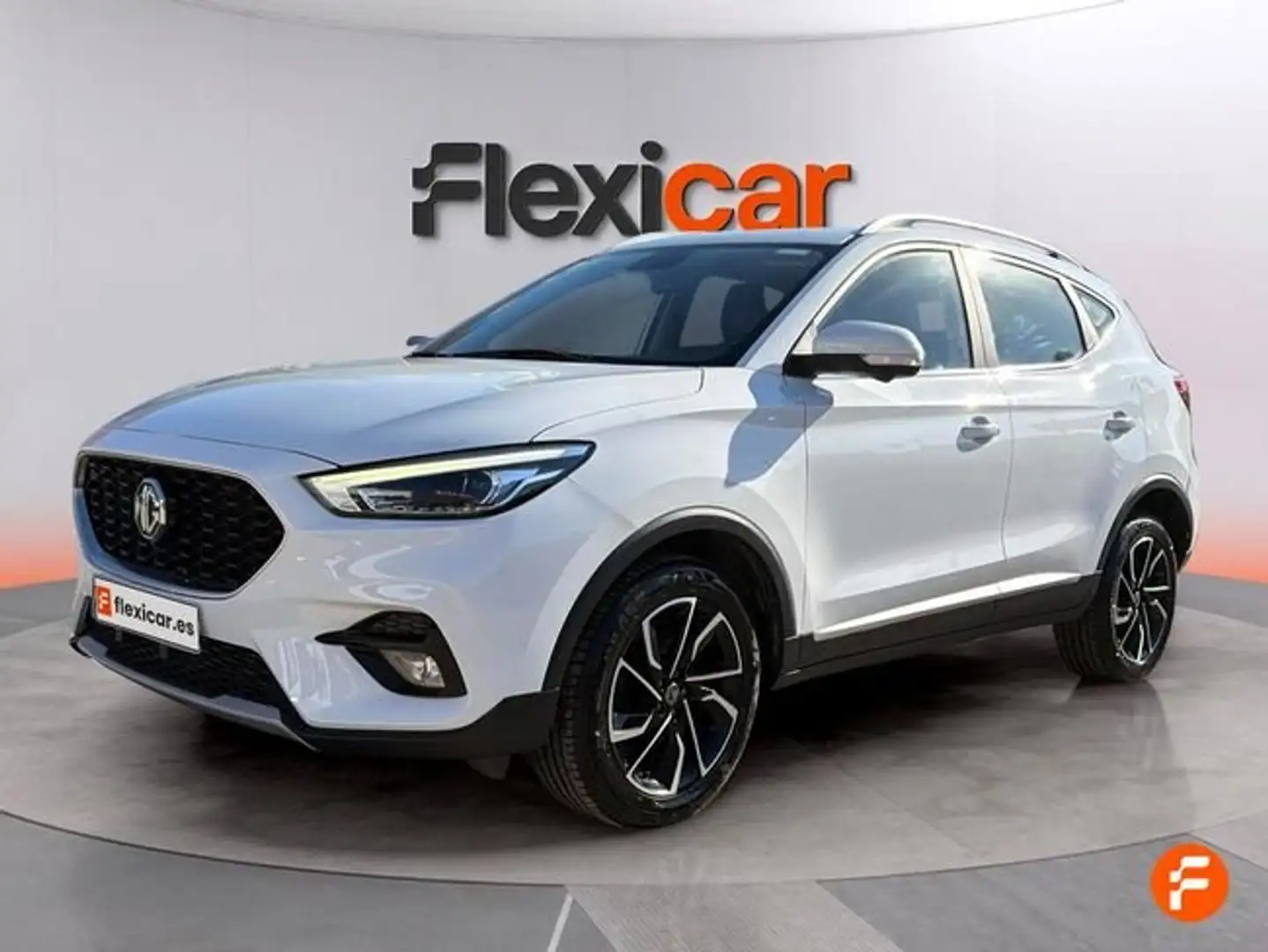 MG ZS 1.0T Luxury Blanco - 2