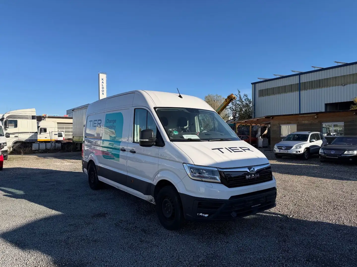 MAN eTGE 3.140E Automatik Navi 36KWH Weiß - 1