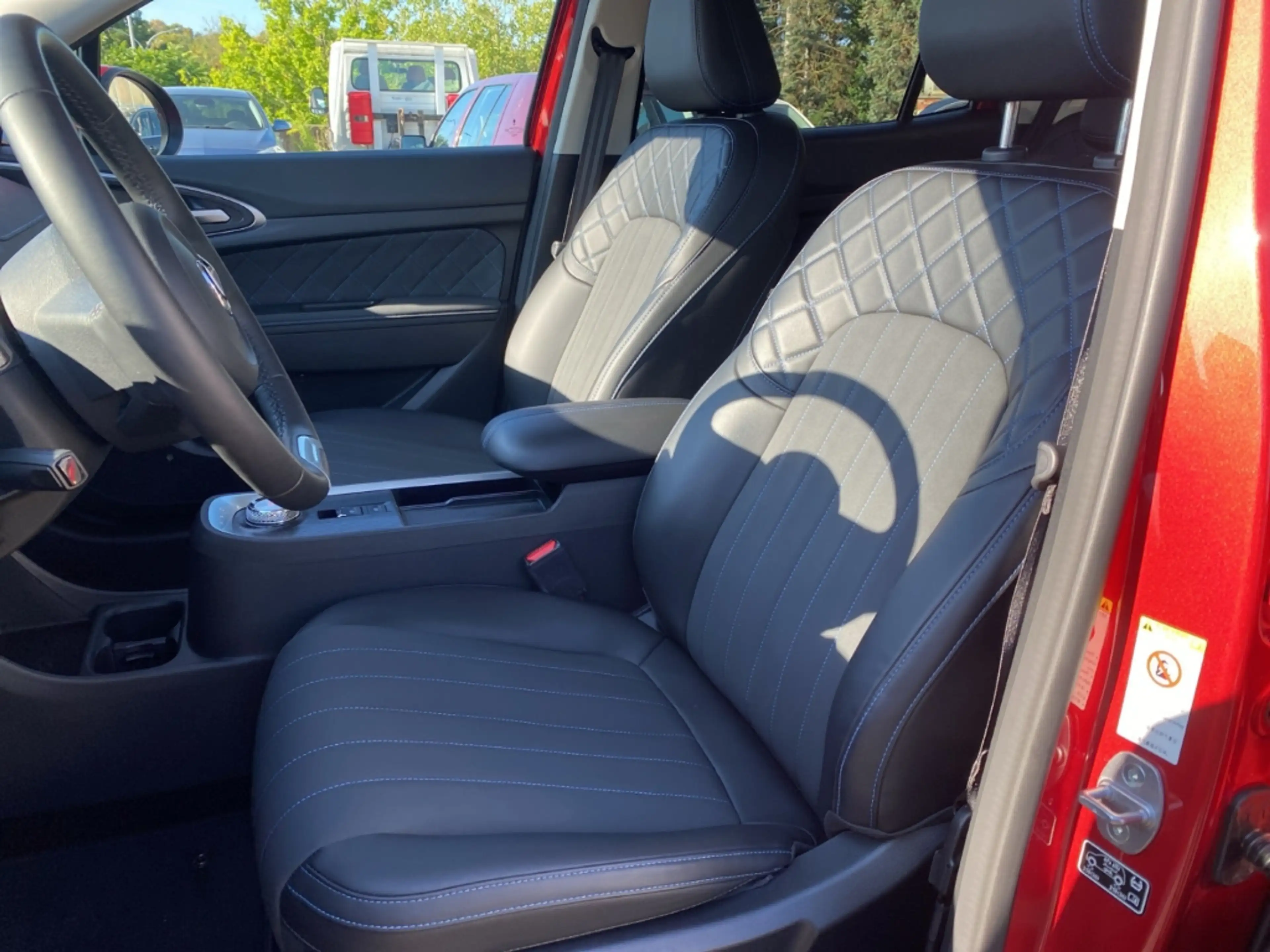 GWM ORA 03 300 Navi 360 Kamera Keyless Entry Keyless Start — photo 7