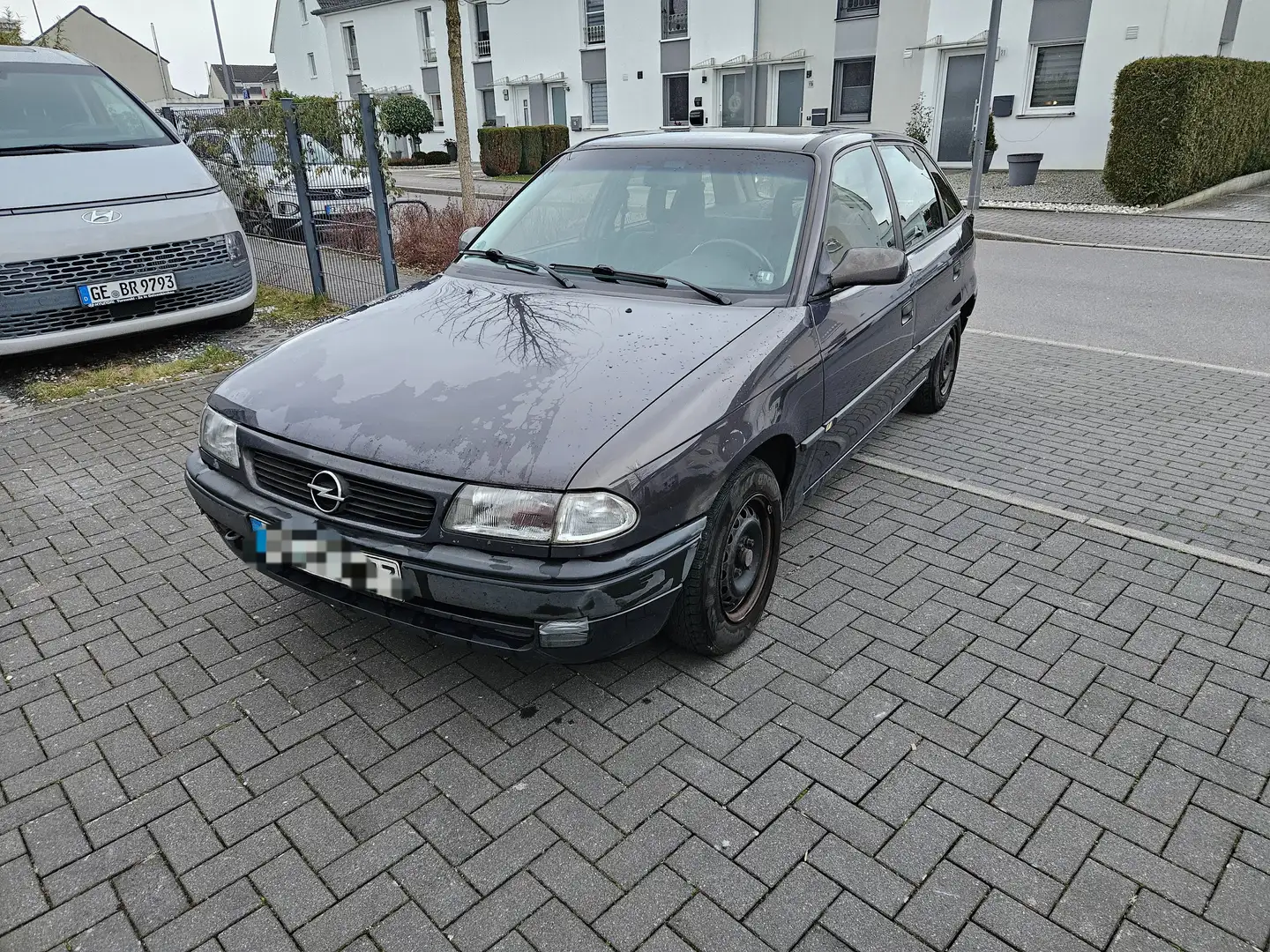 Opel Astra Astra Champion Negro - 1