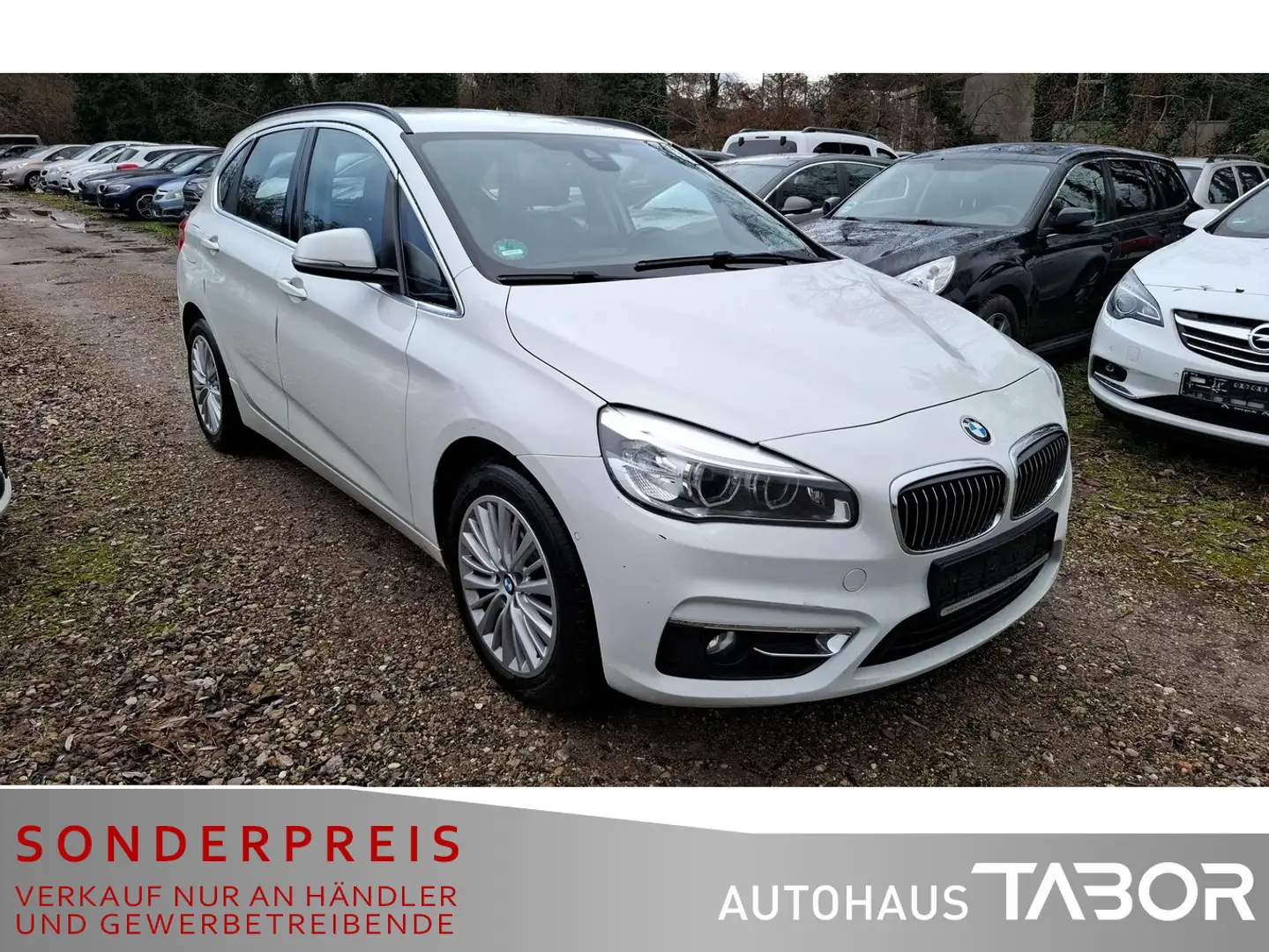BMW 220 Active Tourer - 220d Luxury Line Steptr. NAV Weiß - 2