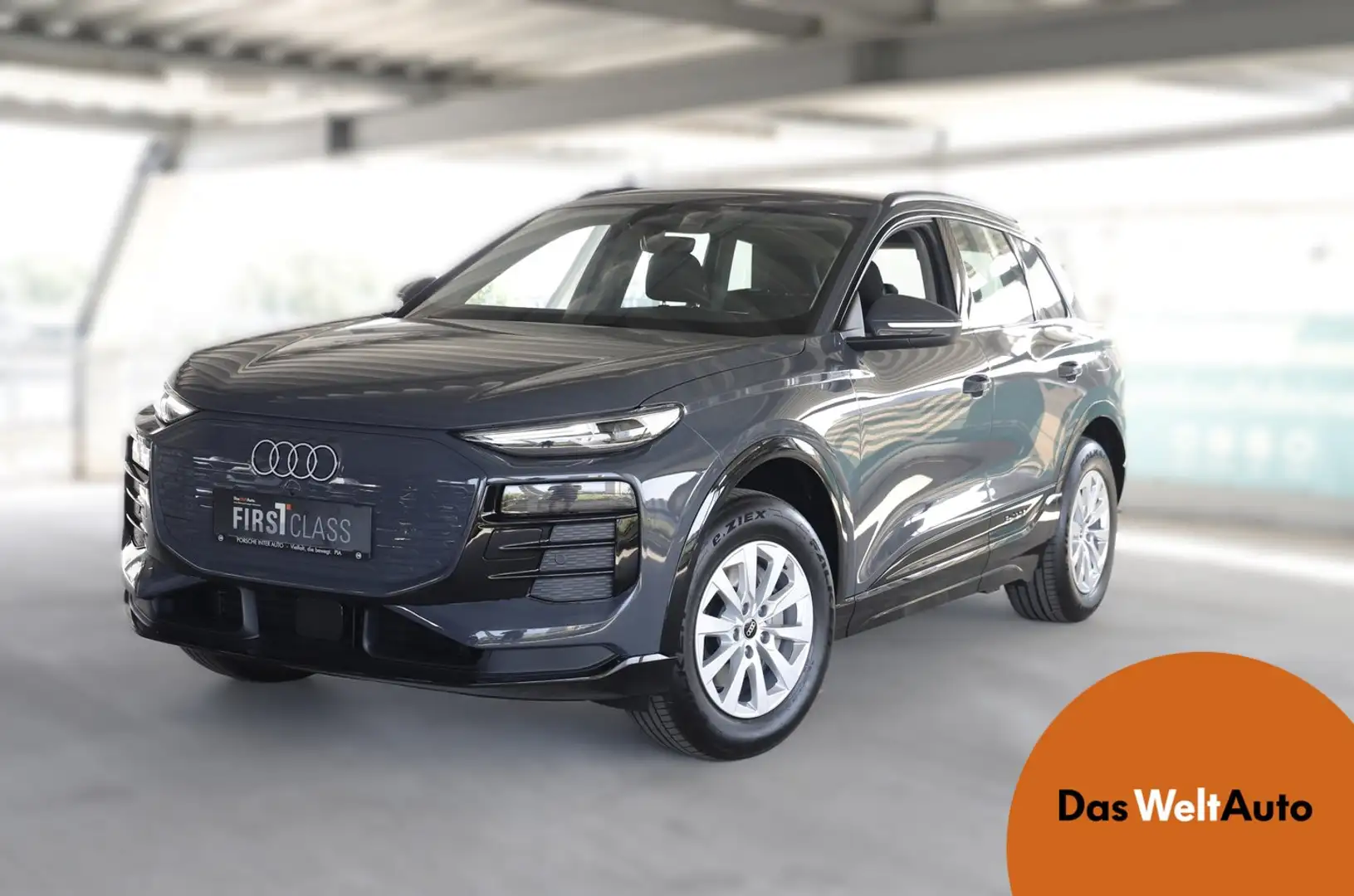 Audi Q6 e-tron Grau - 1