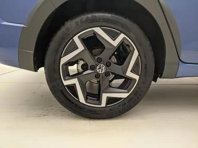 Volkswagen Taigo view 9