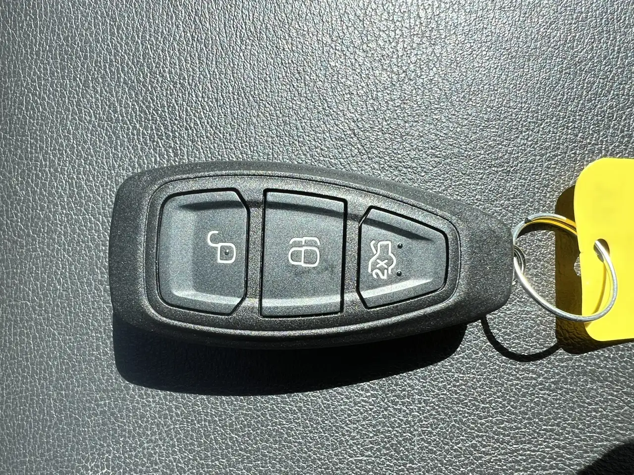 Ford Fiesta снимка Ford Fiesta
