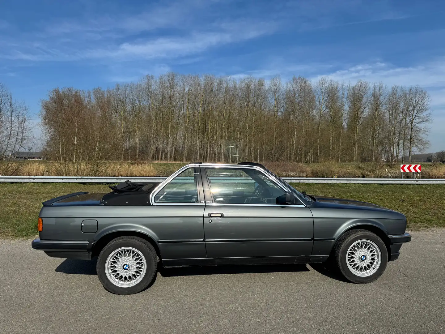 BMW 320 Baur Top Cabriolet - 2