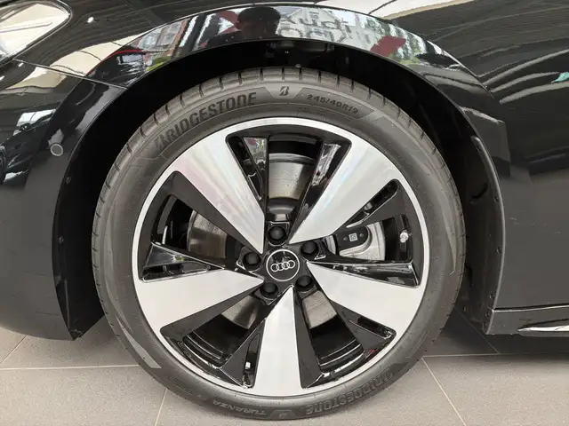 Audi A5 view 16