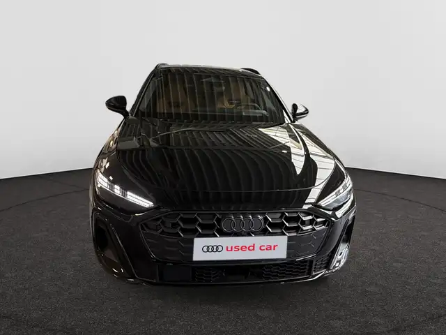 Audi A5 view 2
