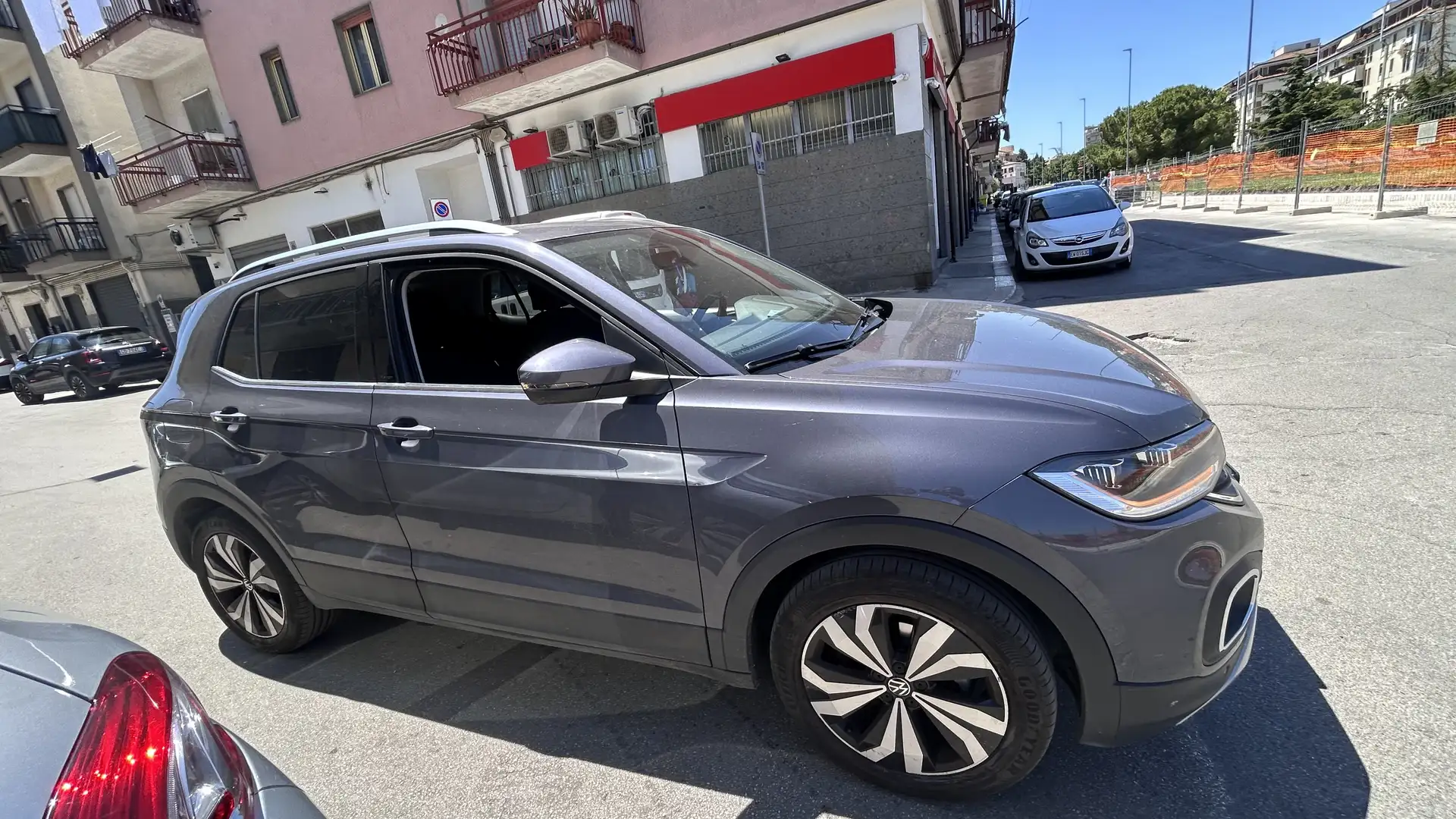 Volkswagen T-Cross T-Cross 1.0 tsi Advanced 110cv Grigio - 2