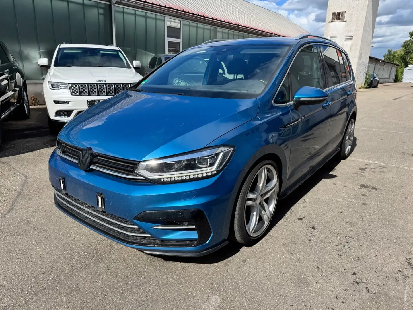 Volkswagen Touran R-Line Highline LED AHK Navi Sitzheizung Azul - 1